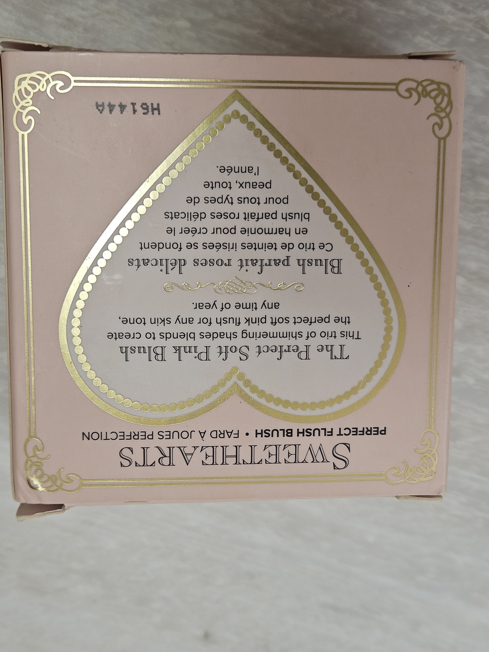 Two Faced Sweetheart Heart Blush - Candy Glow..NW - Picture 5 of 7